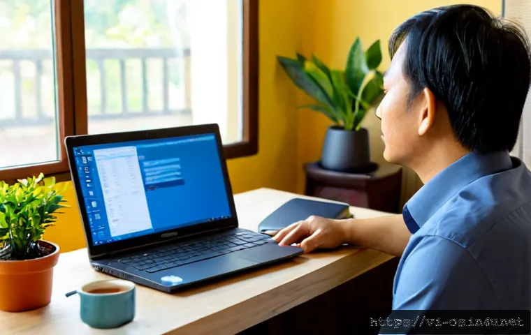 Home 17 리눅스에서 자동 업데이트 설정 방법 - Photorealistic Vietnamese home office, a middle-aged Vietnamese man calmly configuring automatic sys...